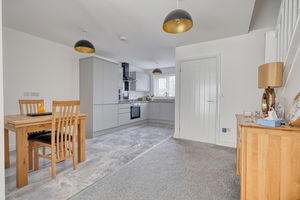 Kitchen/Diner- click for photo gallery